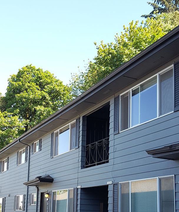 2nd image of 1402-1422 SW Hall St #1067