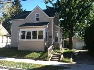 1124 Baxter St SE, Grand Rapids, MI 49506