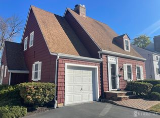 240 Sandford Ave, North Plainfield, NJ 07060
