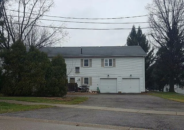 4219 Regal Ave photo 1
