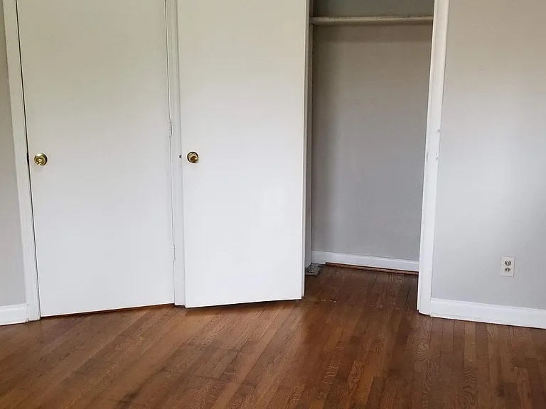 903 Valley Brook Rd — Photo 8