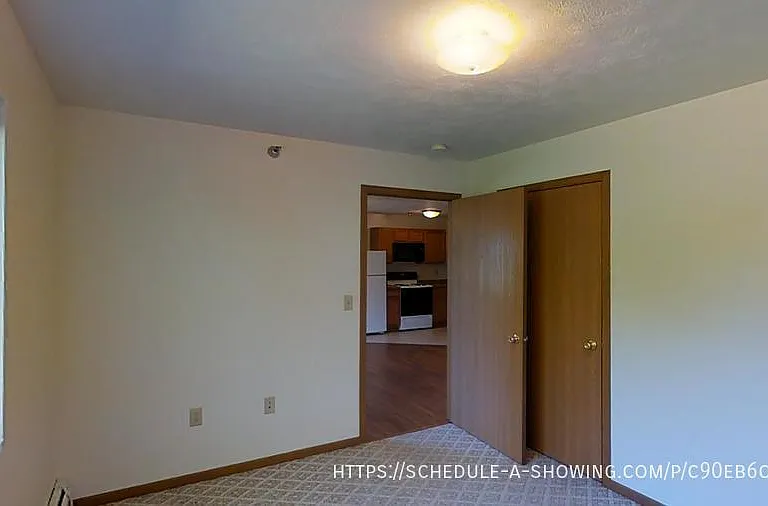 1007 W Ridge St #8 — Photo 8