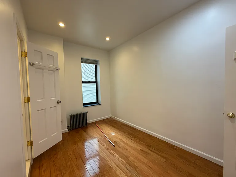 87 Graham Ave #1 — Photo 3