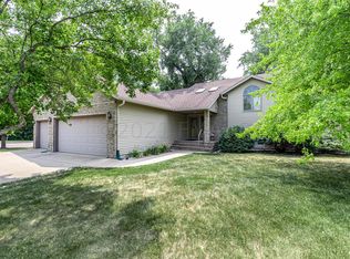 3202 37 1/2 Ave S, Fargo, ND 58104