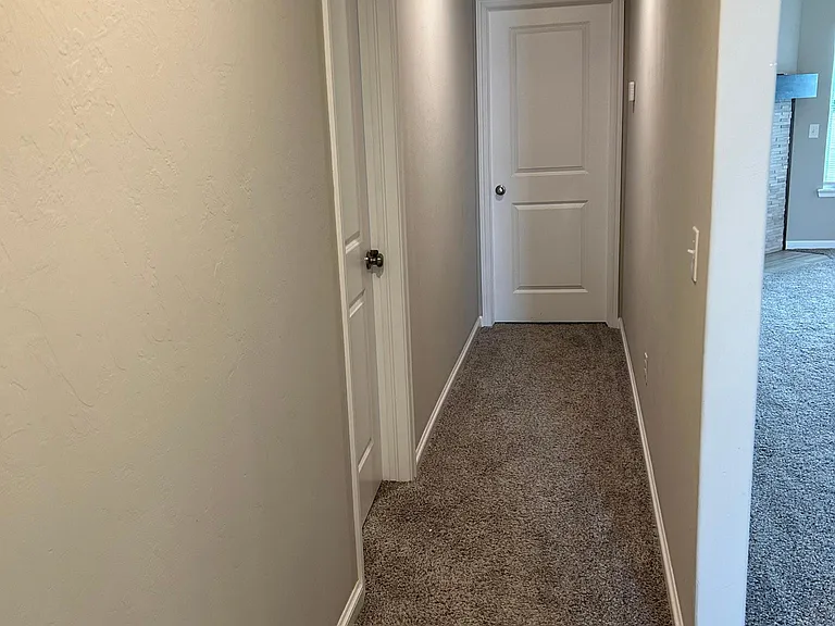 2224 Norwood Dr — Photo 16