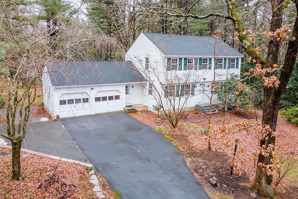 8 Howard Rd Westford MA 01886 Zillow