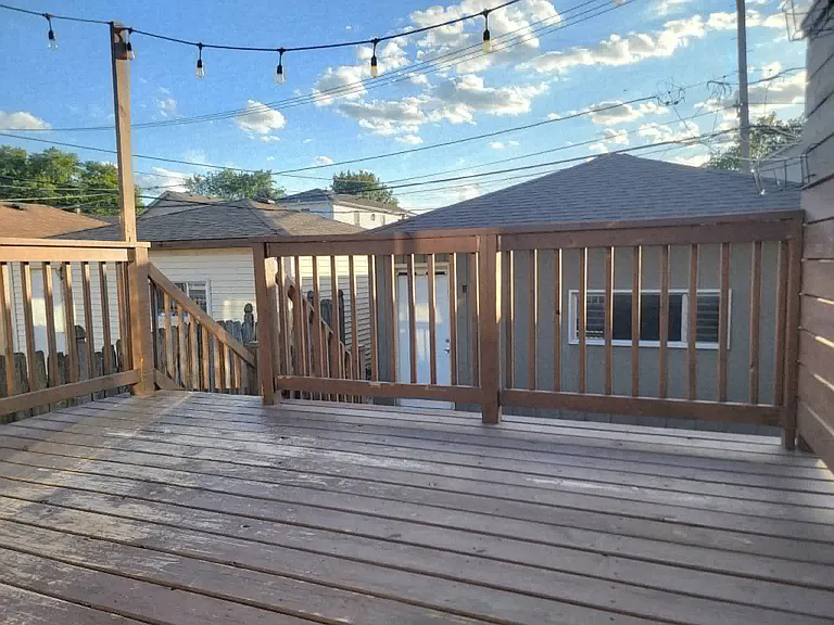 11134 S Sawyer Ave — Photo 17