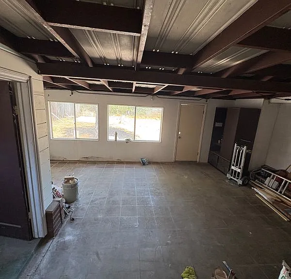 551 Roberds Ave N — Photo 11