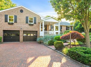 8 Borden St #1, Monmouth Beach, NJ 07750