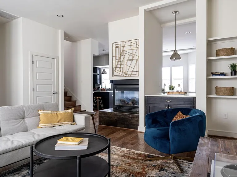 2500 State St #1112 — Photo 31