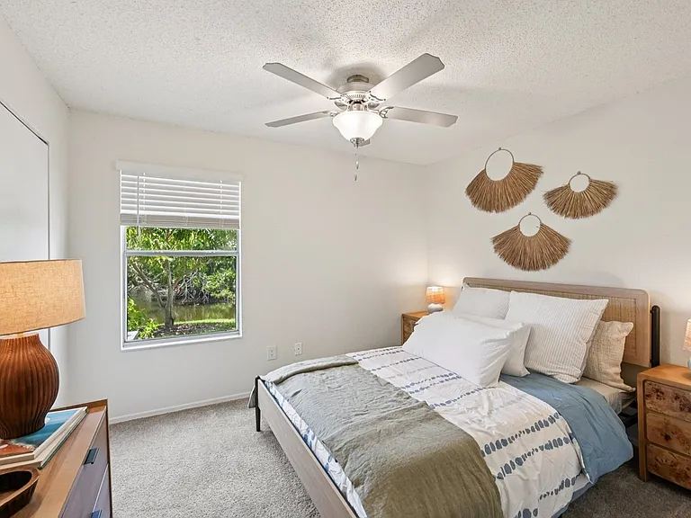 The Lucille Apartments — Photo 30