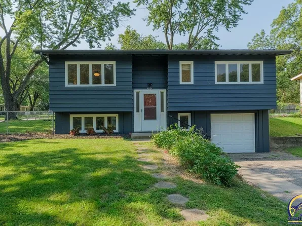 3501 SW 33rd Ter, Topeka, KS 66614