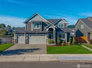 415 Buell St SW, Orting, WA 98360