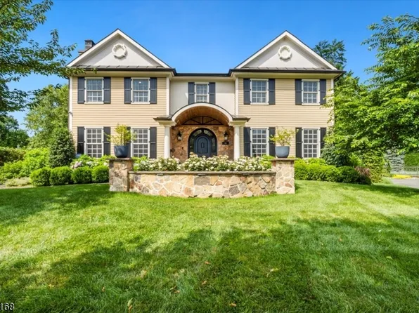 63 Addison Dr, Millburn Twp., NJ 07078