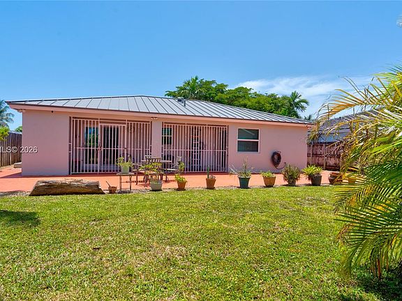 5th image of 24636 SW 114th Ct