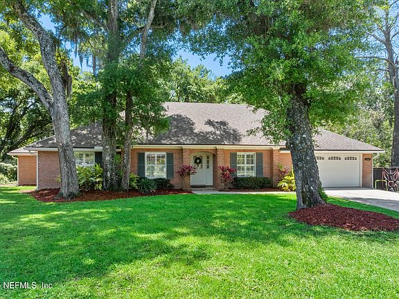 4th image of 1344 WILLOW OAKS Drive S