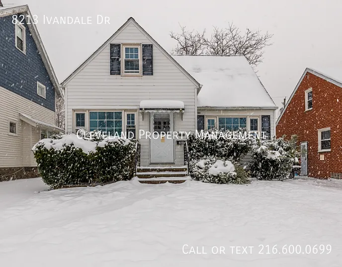 8213 Ivandale Dr photo 1