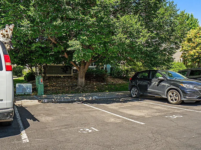 930 Button Rock Dr #F31 — Photo 20