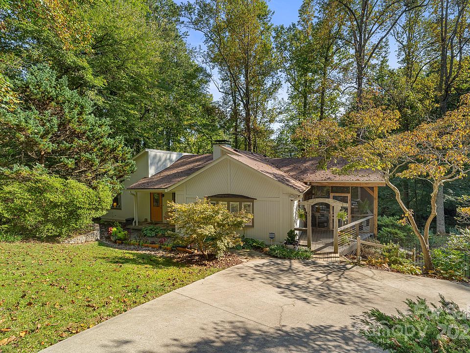 1st image of 23 Shelby Dr