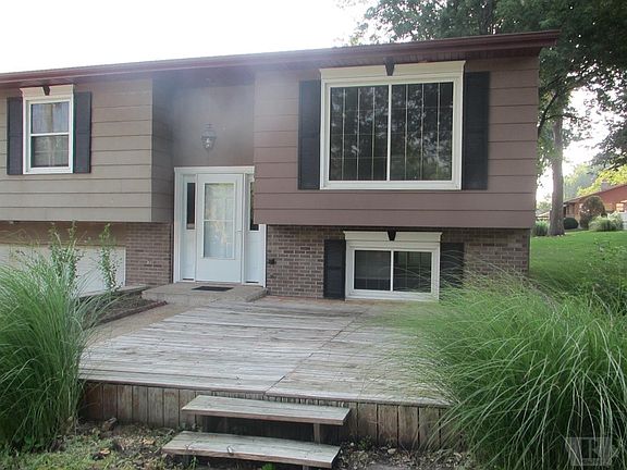 3rd image of 709 E Alter Dr