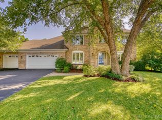 951 W Bailey Rd, Naperville, IL 60565