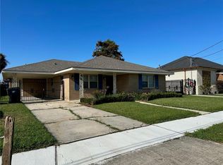 4726 Eunice St, New Orleans, LA 70127