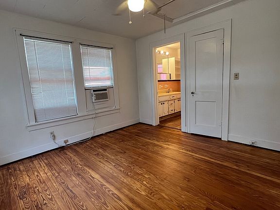 5th image of 3821 Woodleigh St #5
