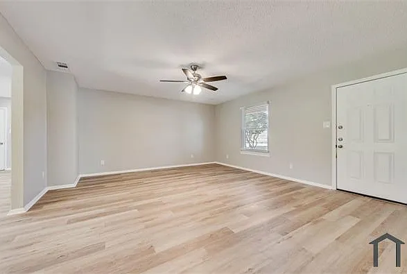 7824 Arthur Dr — Photo 5