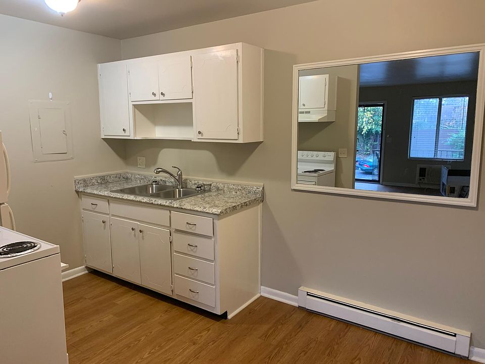 1st image of 2601 Hillsboro Pike APT L16