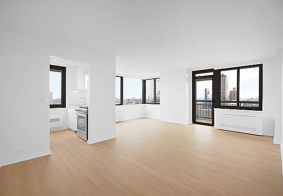 3rd image of 124 W 60th St APT 38L