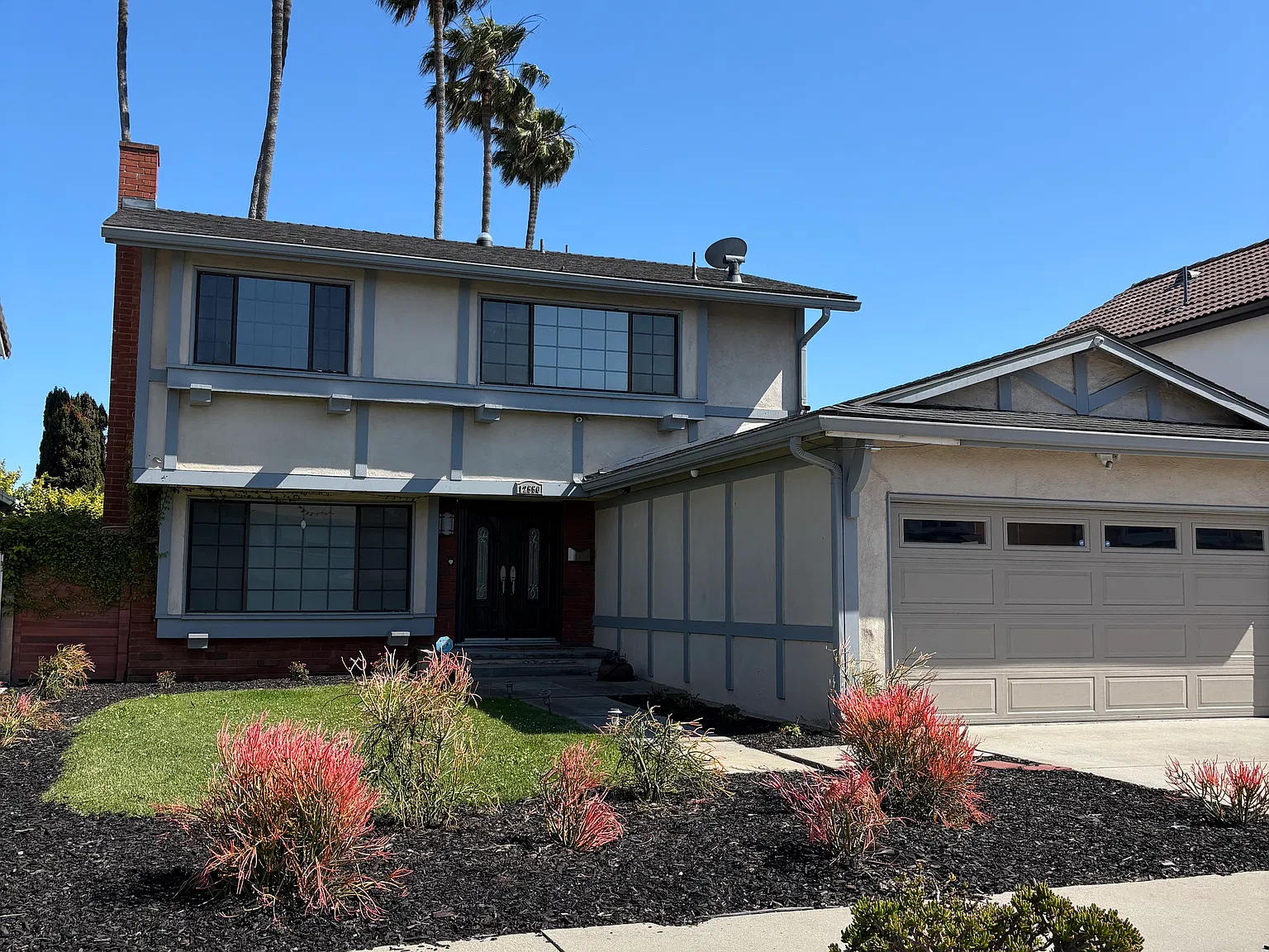 4 bed, 2.5 bath, 1804 sqft, $7,980 — Photo 2