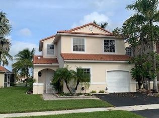 1096 SW 180th Ter, Pembroke Pines, FL 33029
