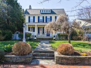 6 Primrose St, Chevy Chase, MD 20815
