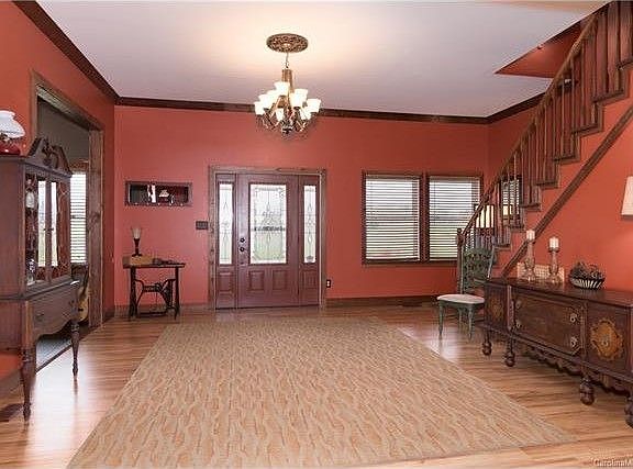 4th image of 5290 Maybank Ln