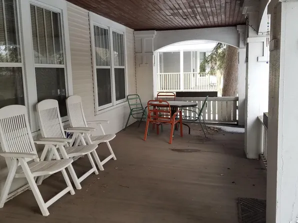 1525 Jefferson St APT B, Duluth, MN 55812