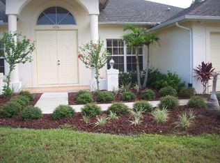 5776 NW Wesley Rd, Port Saint Lucie, FL 34986