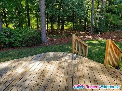 4th image of 10202 Acworth Dr