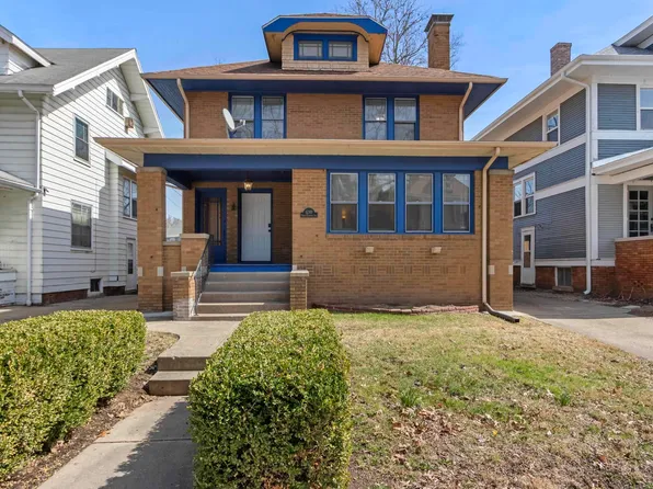 1210 N Elmwood Ave, Peoria, IL 61606