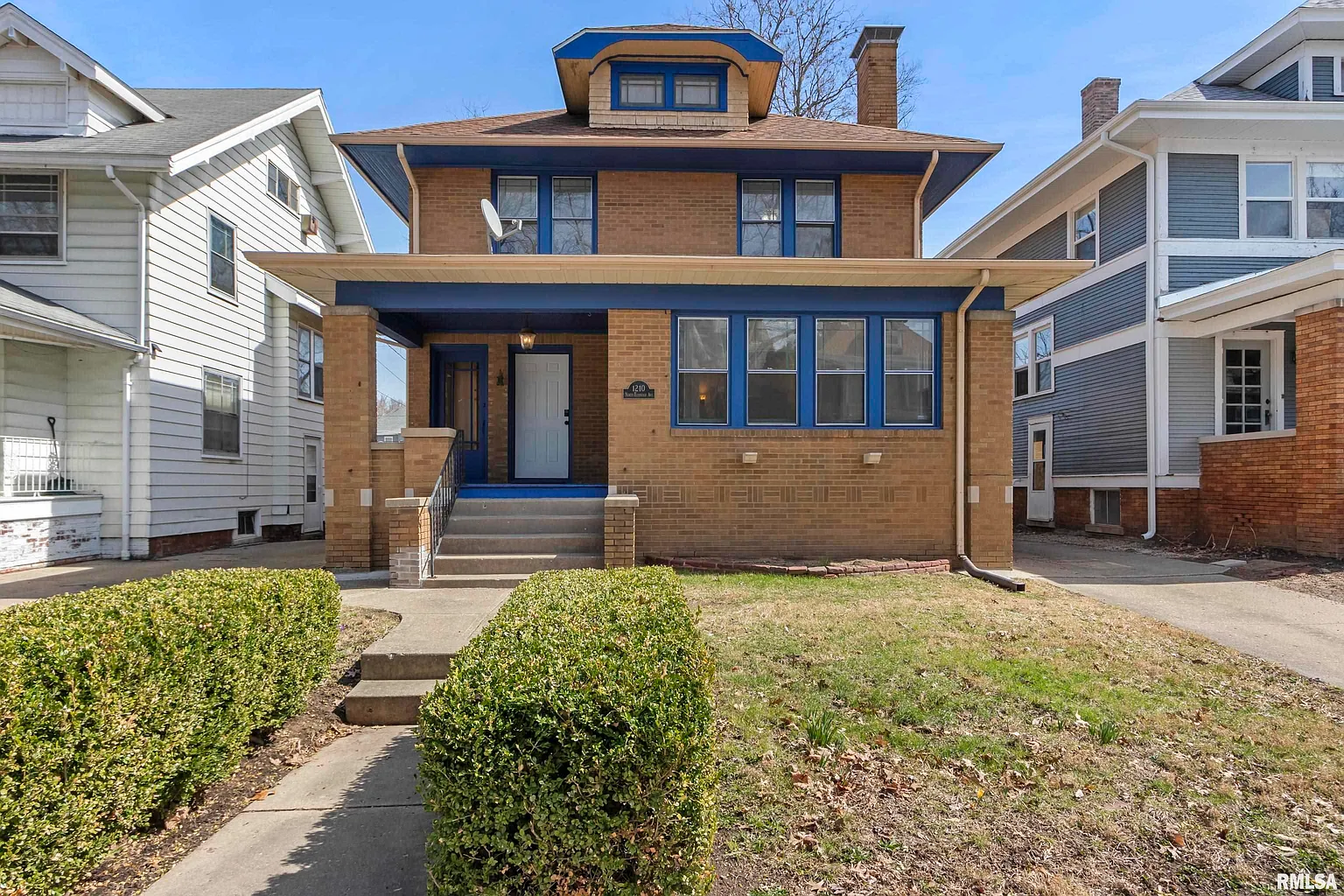 1210 N Elmwood Ave photo 1