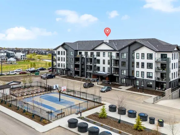 100 E Banister Dr #3110, Okotoks, AB T1S 5Y3