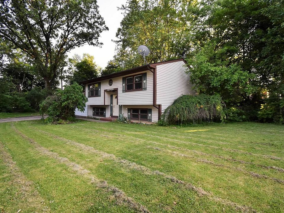 4919 Hilltop Dr, Wonder Lake, IL 60097 Zillow