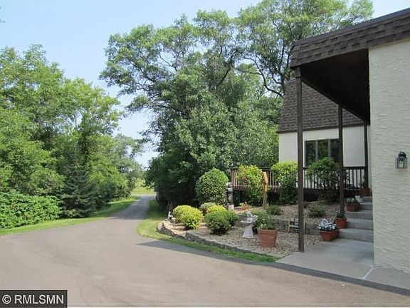 2nd image of 1251 Broadway St