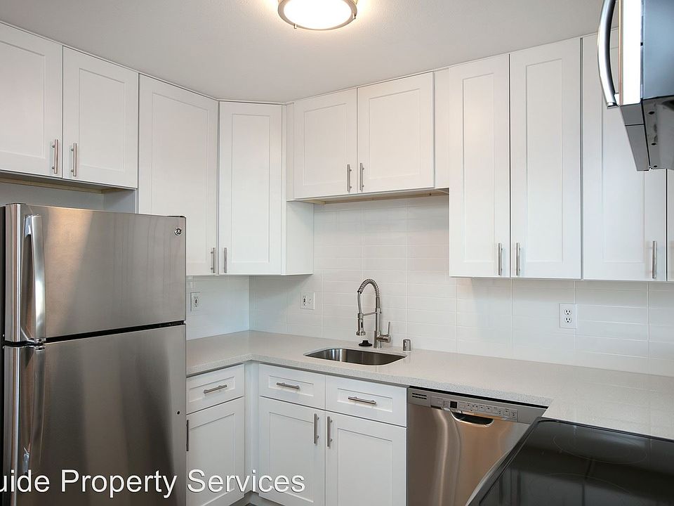 1st image of 2113 N 107th St APT 102
