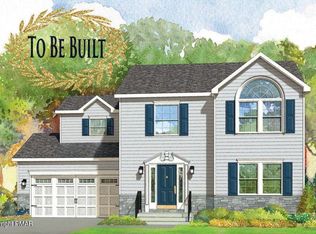 105646 L Spring Ct, Bushkill, PA 18324