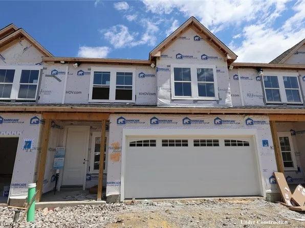 5091 Shepherds Gln, Willoughby, OH 44094