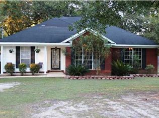 120 Kenneth Moss Ct, Creola, AL 36525