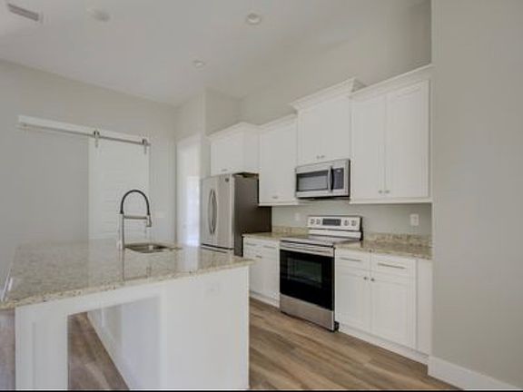 4th image of 4733 Henry Wilson Creek Dr