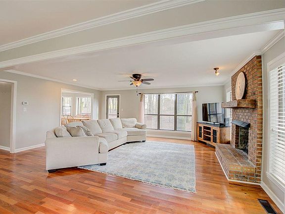 5th image of 8405 Bon Lin Dr