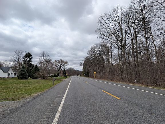 5th image of 955 Mendon Rd