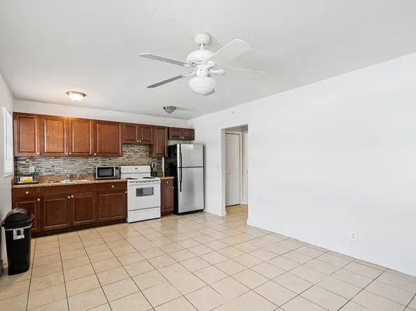 1407 N J St APT 1, Lake Worth, FL 33460